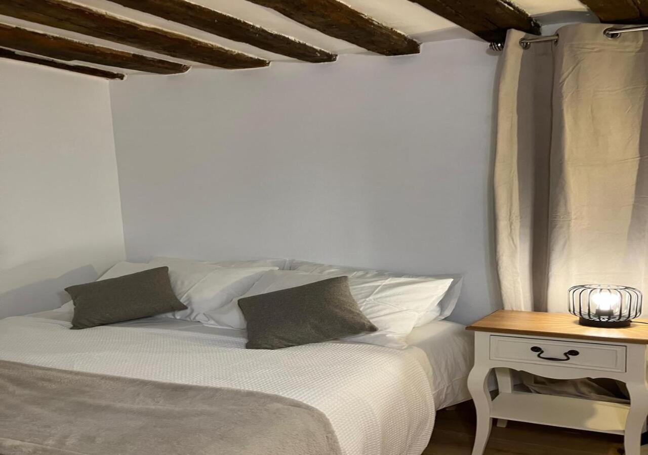 Appartamento Elegant Retreat By Le Marais Parigi